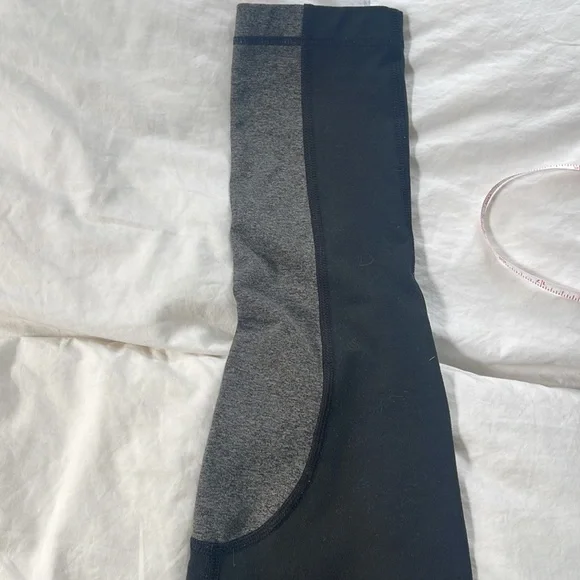 Reebok Women's Leggings - Picture 6 of 8